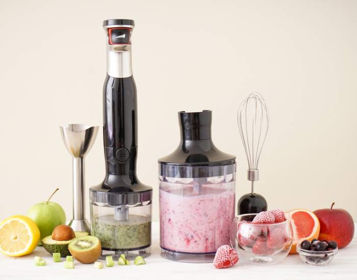 When To Use A Blender vs. Food Processor vs. Immersion Blender