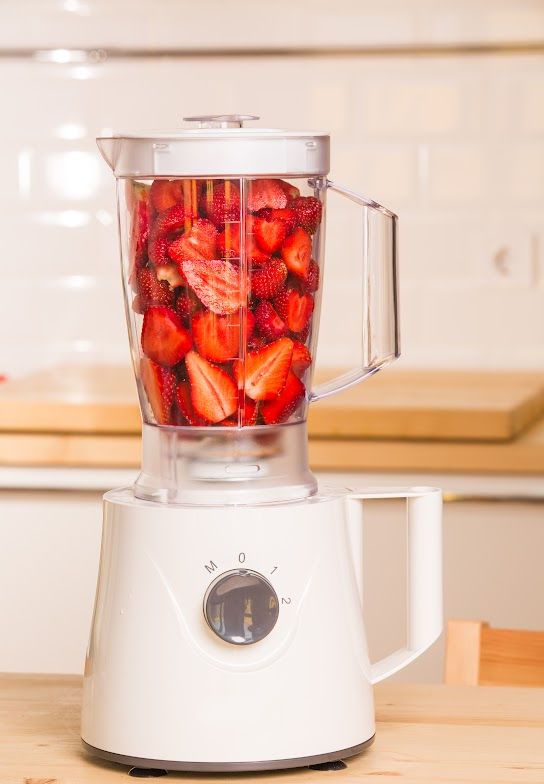 Can You Use A Blender As A Food Processor? The Shortest Answer You Need