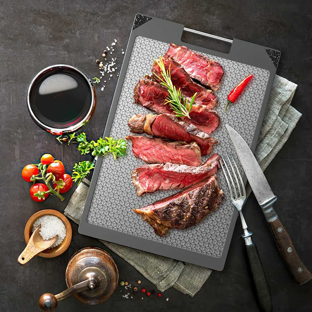 Best Cutting Board For Raw Meat That Makes Your Chopping Tasks A Breeze