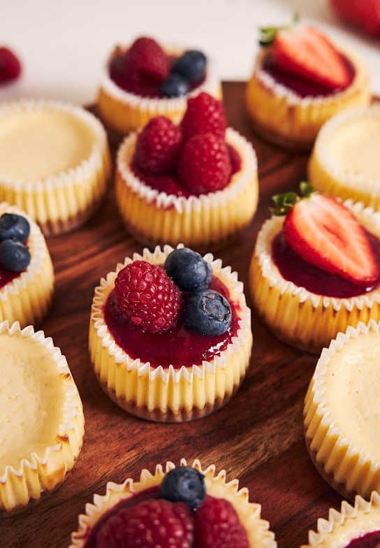 Get Your Raspberry Cupcakes Recipe: The Perfect Combo Of All Tastes