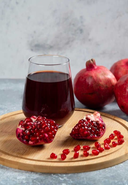 How To Make Pomegranate Juice Like A Pro: A Step-By-Step Guide