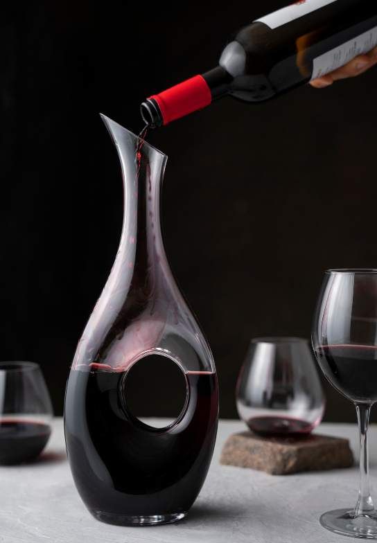 Step-by-Step Guide Decanting Wines: Why, When, And How To Decant Wine