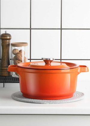What Is A Dutch Oven Used For? Endless Possibilities