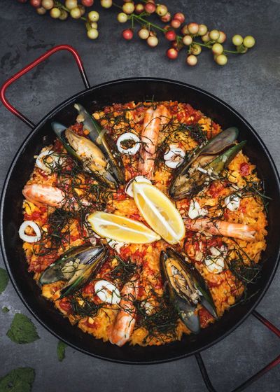 Best Paella Pan: Our Top 5 Picks For Authentic Paella Valenciana