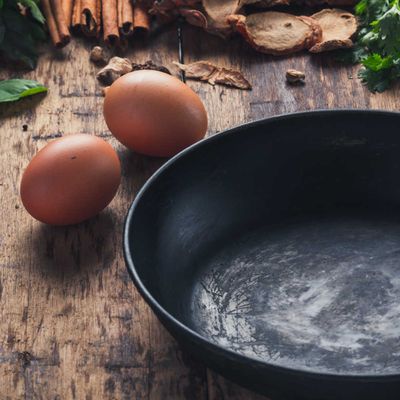 How To Season Your Pan: Tips & Tricks For The Home Chef