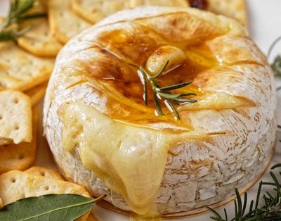 Baked Brie: The Unexpected Appetizer Recipe In A Toaster Oven