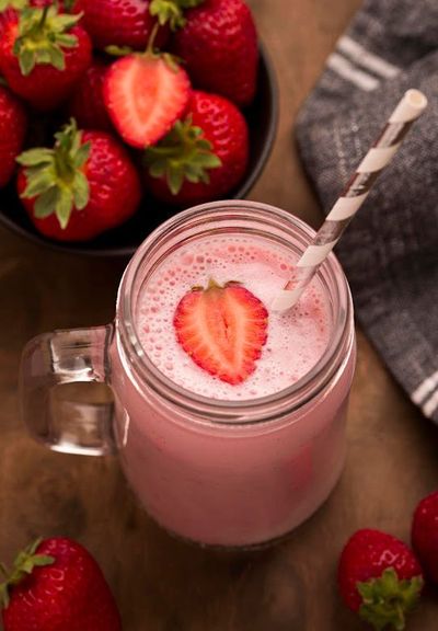 Delicious Keto Strawberry Smoothie That Will Jumpstart Your Day