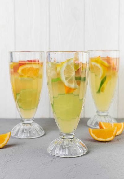 Extra Zing To Your Summer Refreshments With These Lemonade Juicers