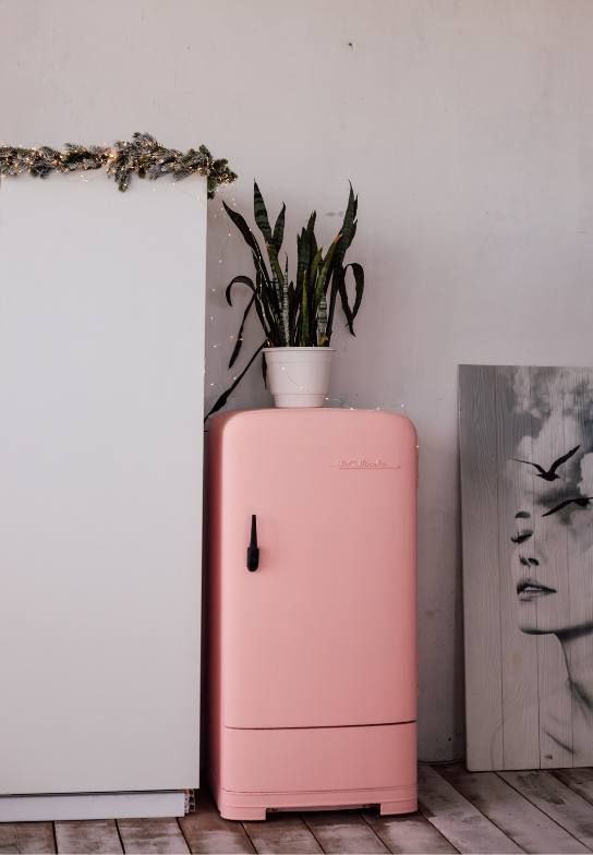 6 Best Pink Mini Fridge Picks: Get The Sweet Look For Your Cozy Space